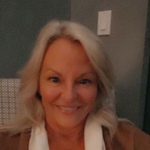 Meet your Posher, Cindy